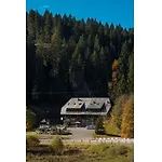 Und Restaurant Kraeuter فندق