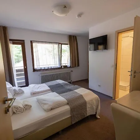 Hotel Und Restaurant Kraeuter