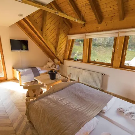 Und Restaurant Kraeuter 3* Furtwangen