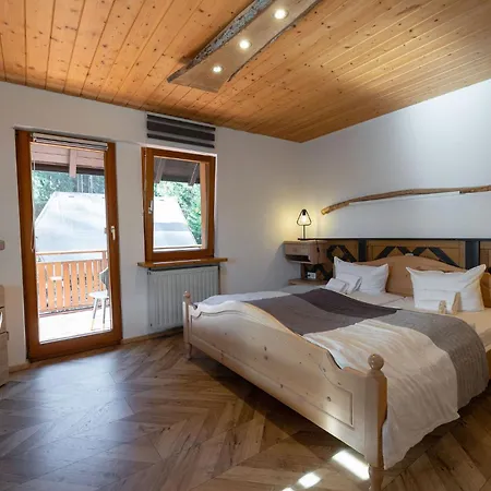 Und Restaurant Kraeuter Hotel 3*