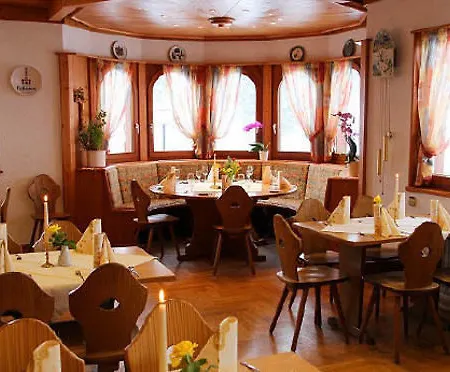 Hotel Und Restaurant Kraeuter Furtwangen